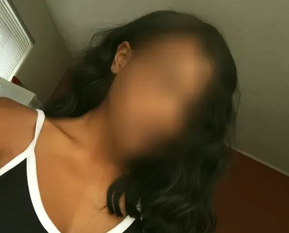 Annika, 25