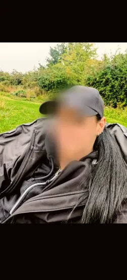 Emma, 37