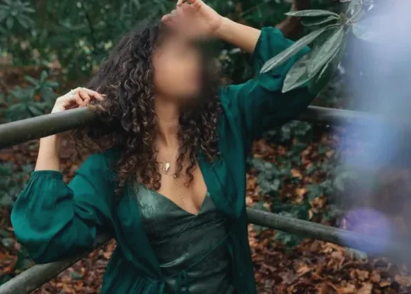 Isabell, 36