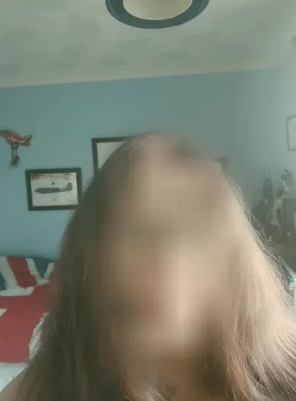 Janina, 24