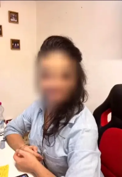 Jette, 33