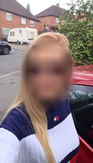 Katharina, 39