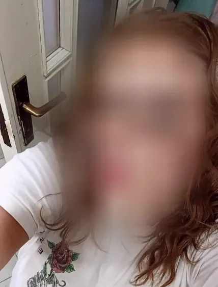 Katrin, 26