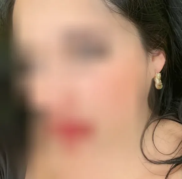 Marina, 37