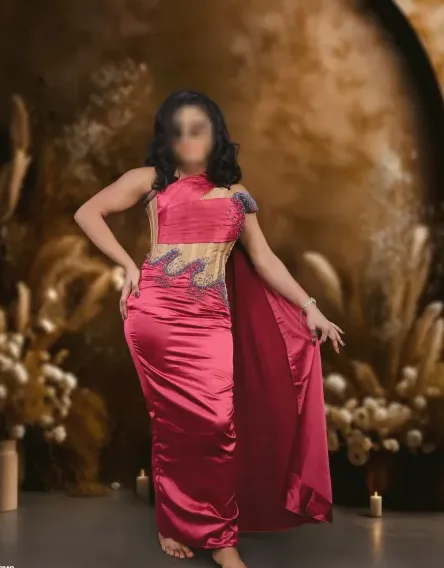 Paula, 29