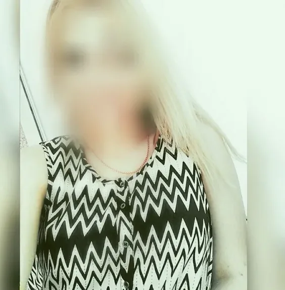 Sarah, 29