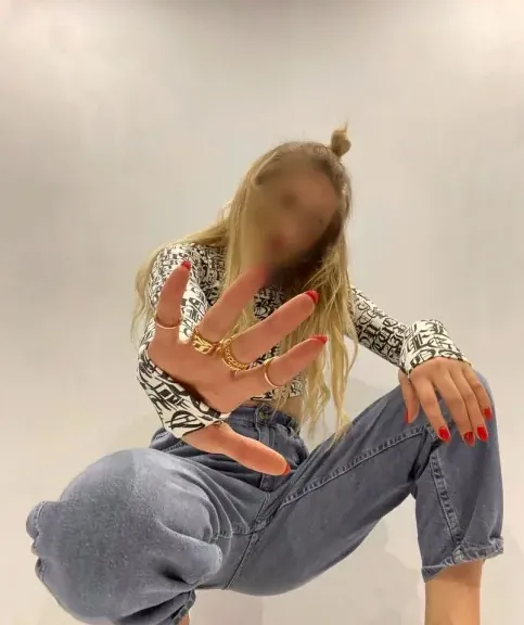 Svenja, 35